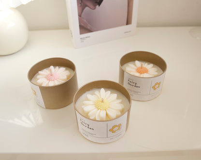 Daisy Candle- White Orange